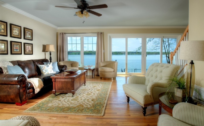 Livingroom with beautiful view of Owasco lake